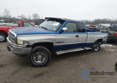 1997 Dodge Ram 2500 Ex z USA, uszkodzony, nr VIN 3B7KF23Z0VG836746